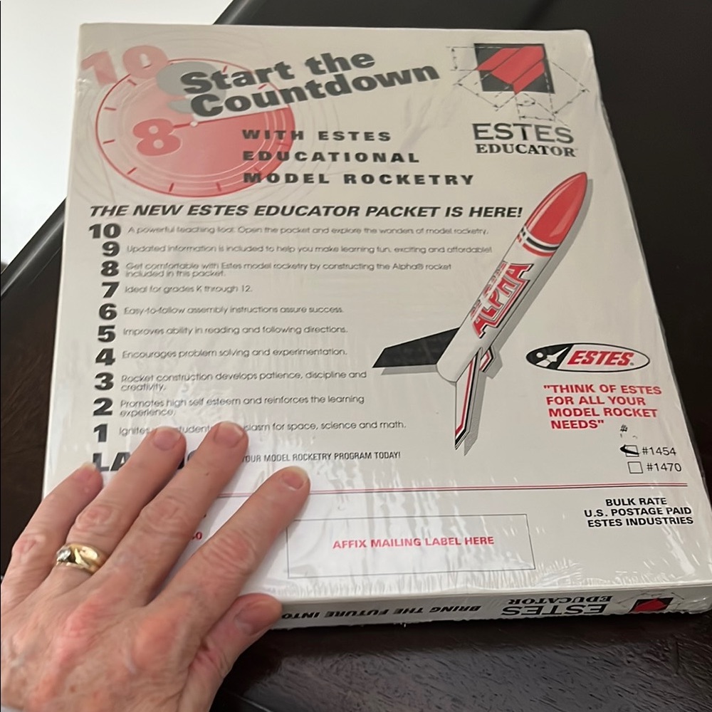 Model Rocketry Manual - Picture 8 of 8